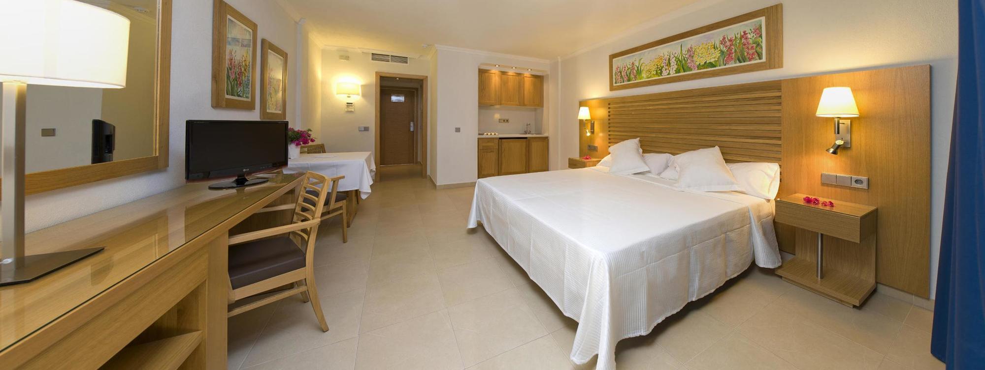 Aparthotel Bon Sol Prestige - Ab Group Playa d'en Bossa Zewnętrze zdjęcie